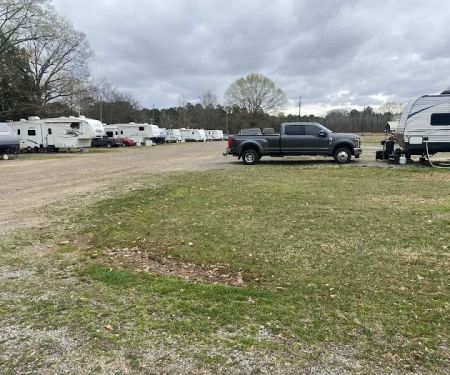 La 425 North RV Park