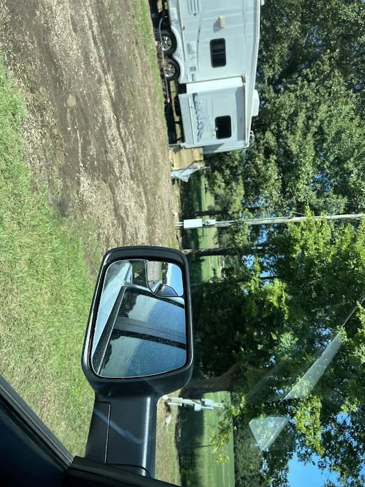 La 425 North RV Park 9