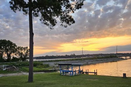 Shoreline RV Park