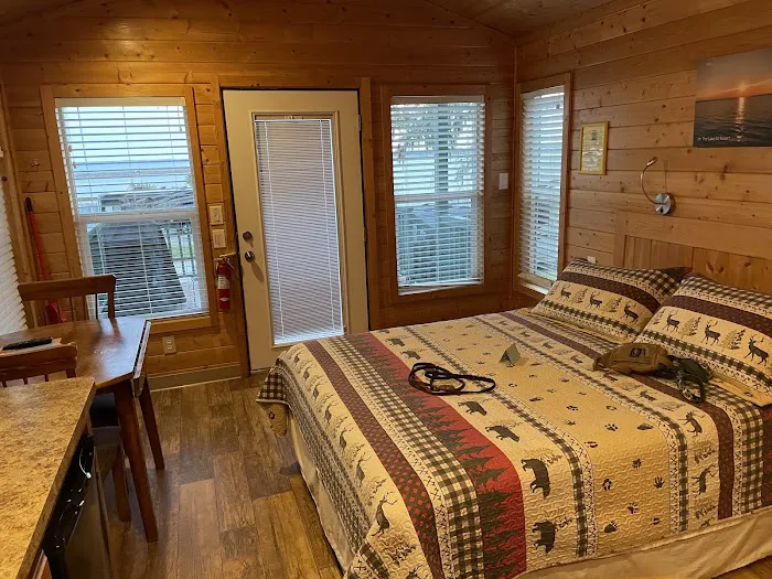 On The Lake RV and Cabin Resort 1