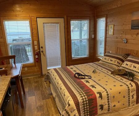 On The Lake RV and Cabin Resort