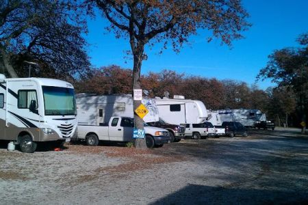 C&C Live Oak RV Park