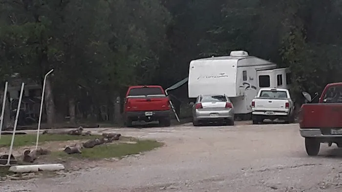 C&C Live Oak RV Park 10