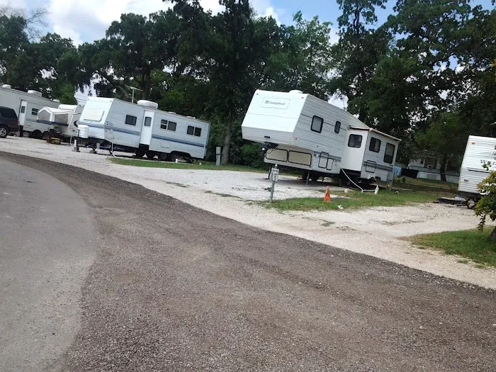 Lake Worth RV Ranch 8