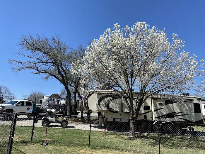 Silver Creek RV Resort TX 10