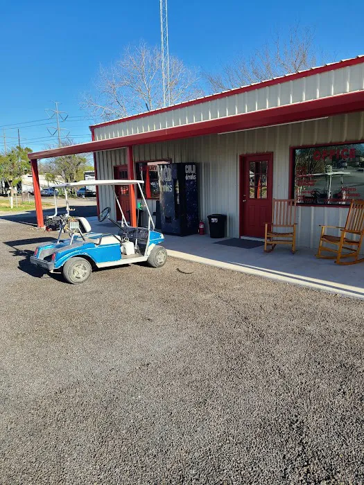 Eagles Resorts RV park - Affordable RV Storage Fort Worth TX, RV Camping Park, RV Park, RV Storage Park 3