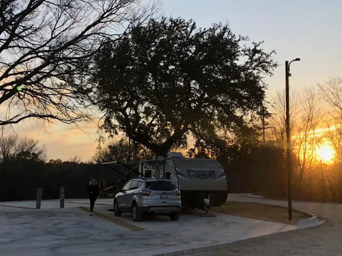 Eagles Resorts RV park - Affordable RV Storage Fort Worth TX, RV Camping Park, RV Park, RV Storage Park 10