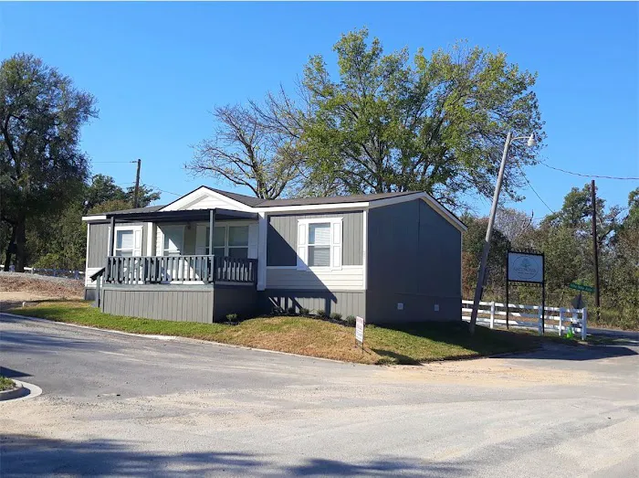 Green Oaks Mobile Home Community 5