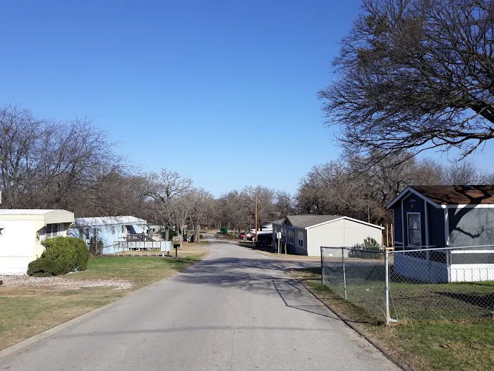 Country Oaks Mobile Home Park 3