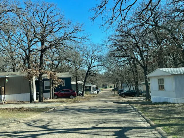 Country Oaks Mobile Home Park 10