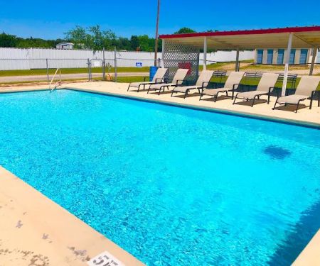 Campers Paradise RV Park