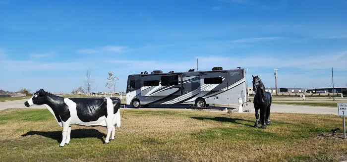 Flying Dutchman RV Resort 10