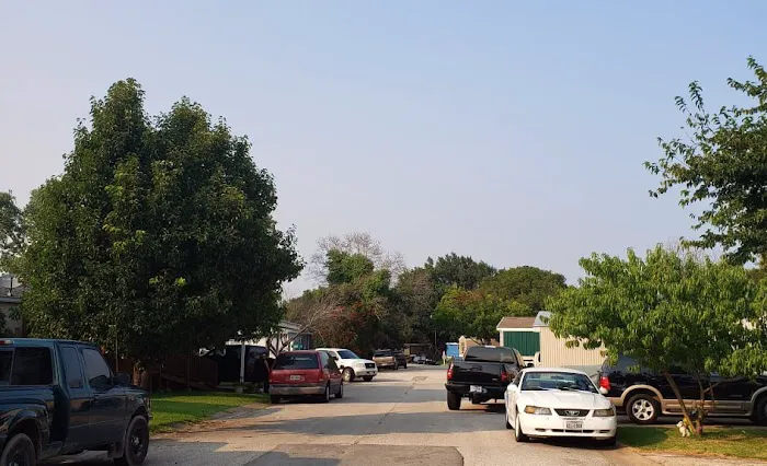 Ennis Mobile Home Park 4