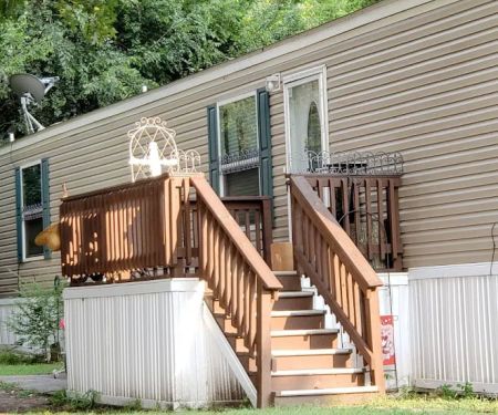 Ennis Mobile Home Park