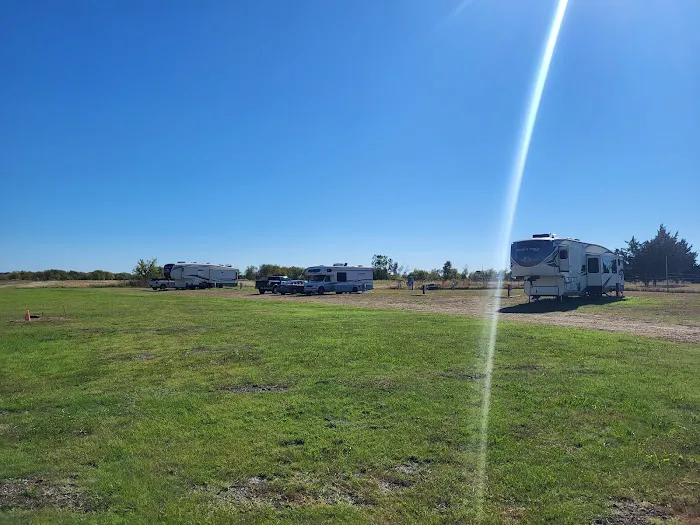 The Landing Strip RV Park 7