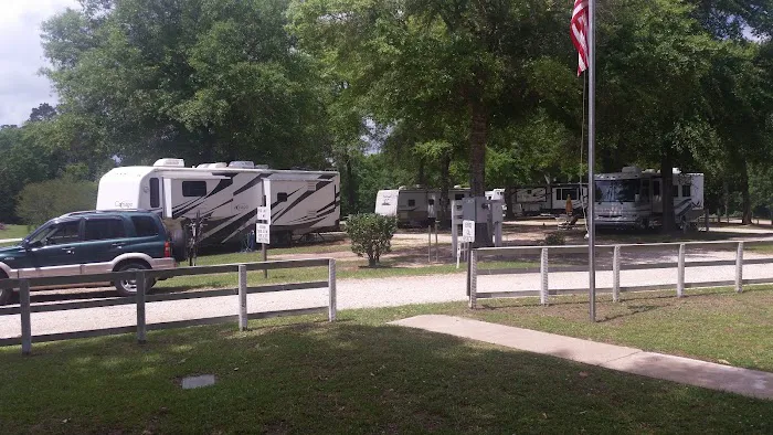 Paradise in Woodville RV Park 3