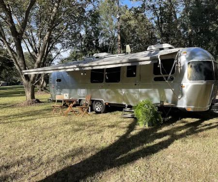 The Farm Barn by Payne Lane