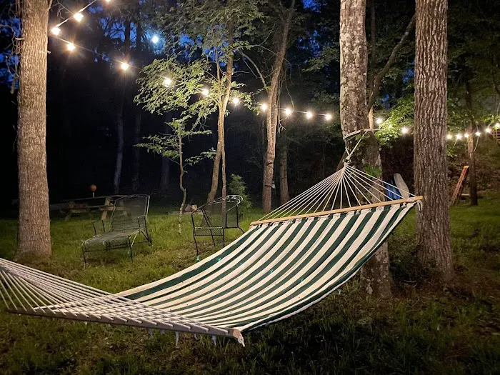 Lil o aces , Creekside Bunkhouse & Campground 6