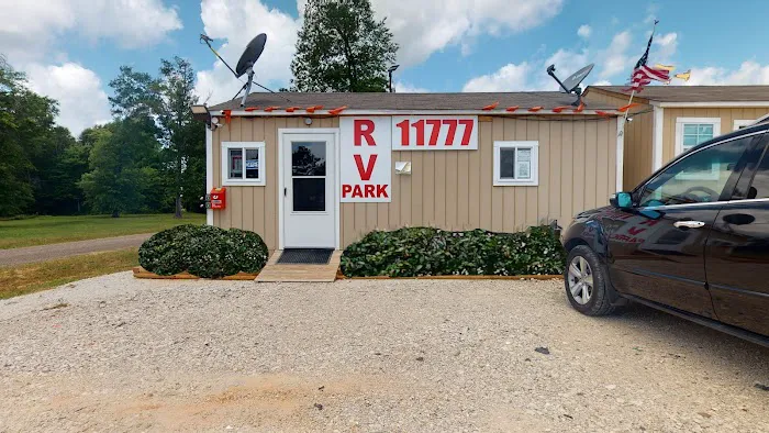 Livingston RV Park 7 Oaks 9
