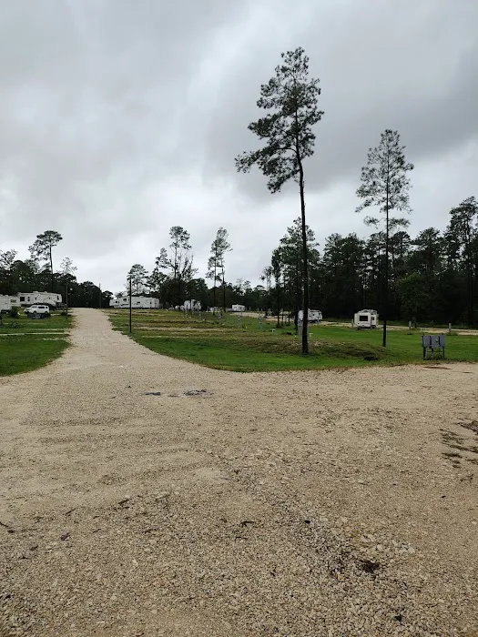 The Village at The Lake RV & Tiny Home Community 4