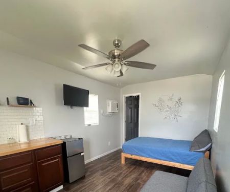 Livingston Lakeside RV