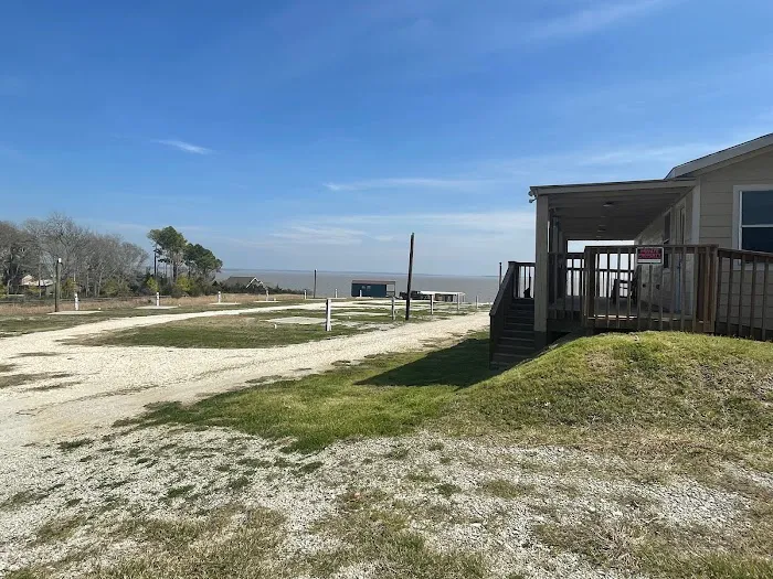 Livingston Lakeside RV 2