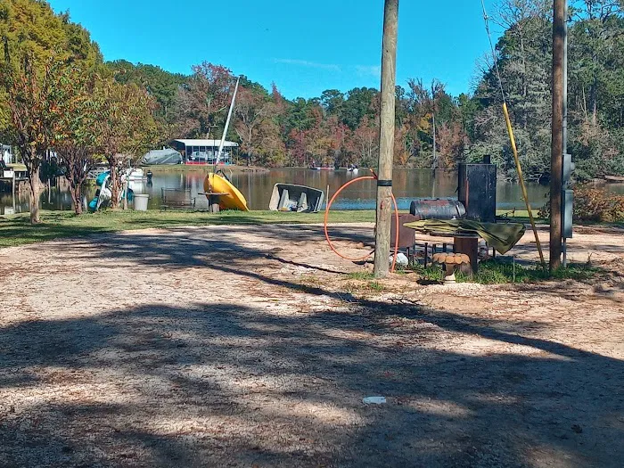Lake Livingston Fish n Camp RV park 2