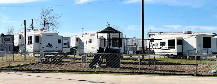 Valley Rose Rv Park & Storage 10
