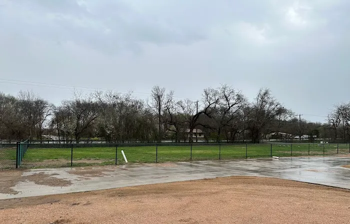 DFW Mid-Cities RV Park 8