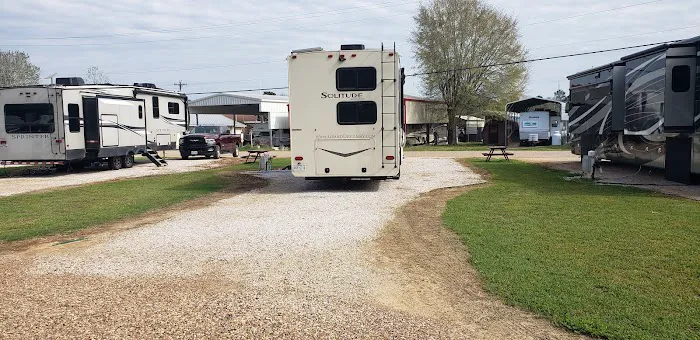 Rainbow's End - Escapees RV Parks 9