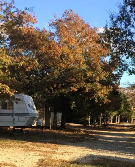 3 Cedar Crossing Campground & RV Park 10
