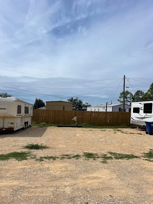 Livingston RV Park 10