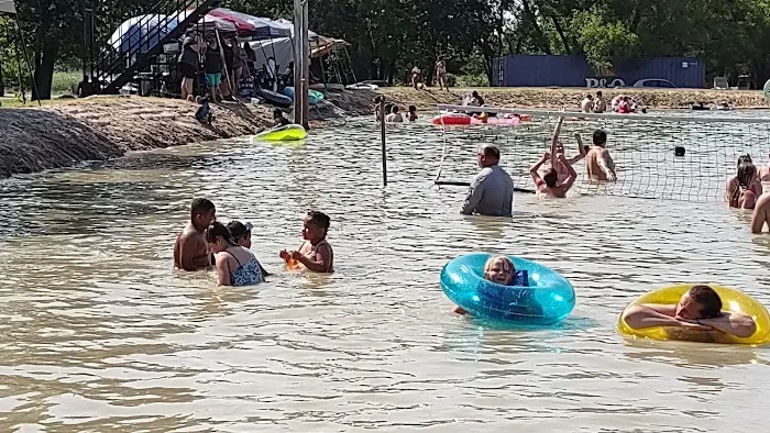 Unk's Lake Campground And Swimming Hole 7