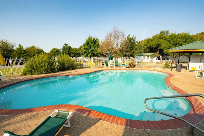 Great Escapes RV Resorts North Texas 3