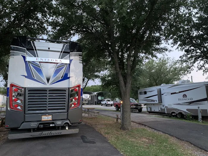 Mockingbird Hill RV Park 7