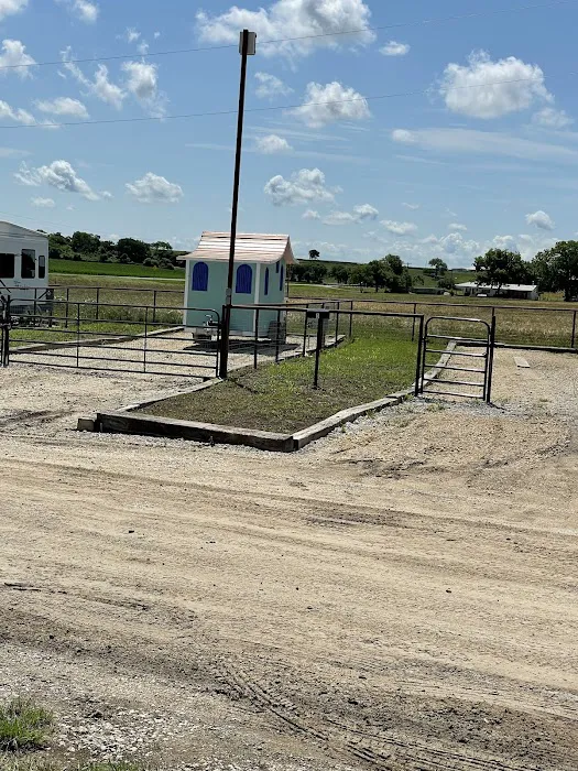 Hill Side RV Park 8