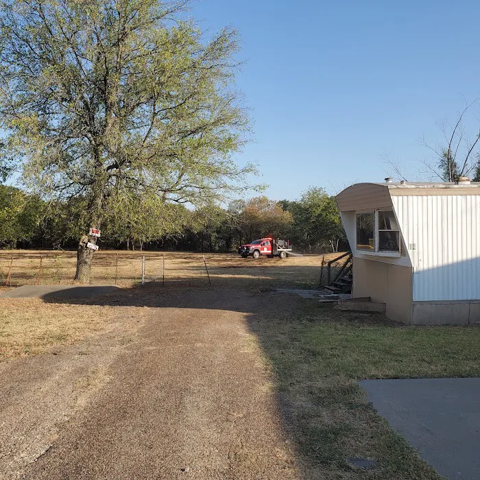 Lone Star Mobile Home Park 4