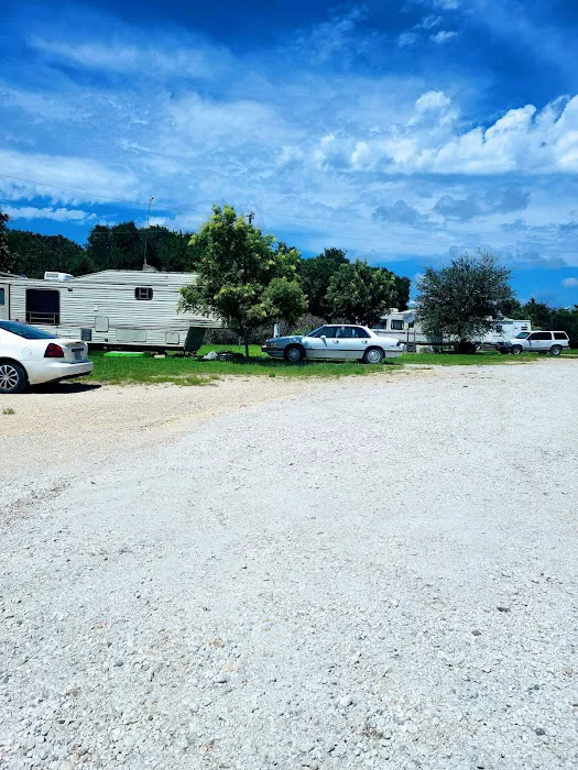 Lil Bit Country RV Park 3