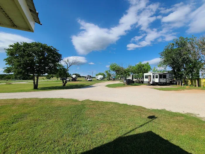 Finis Road RV Park 7