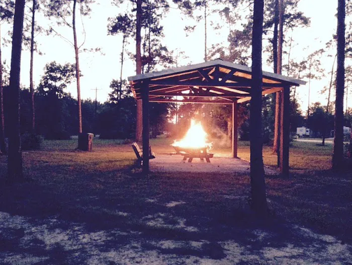 Big Thicket Hideaway RV Park 3