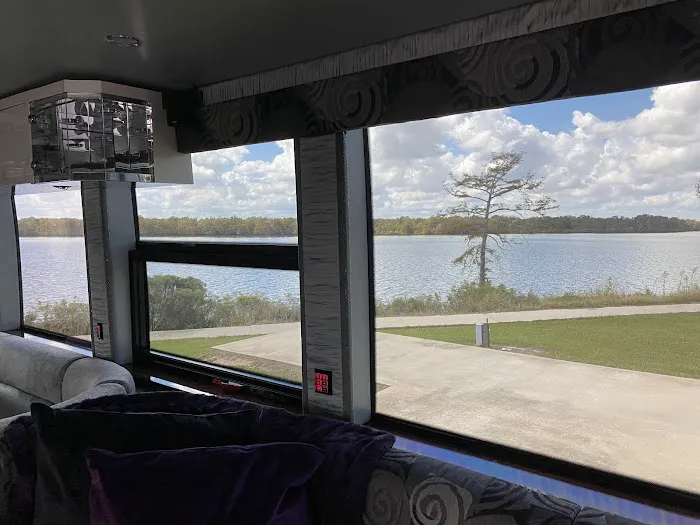 Lakeview Paradise RV Resort 8