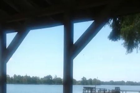 Sportsman's Lodge