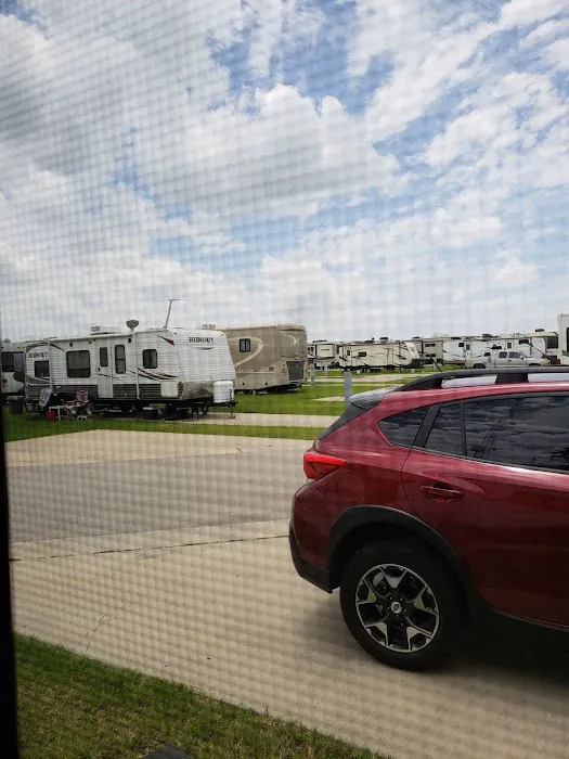 Karstens RV Resort 7