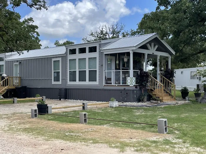 Glen Oaks Mobile Home Park 4