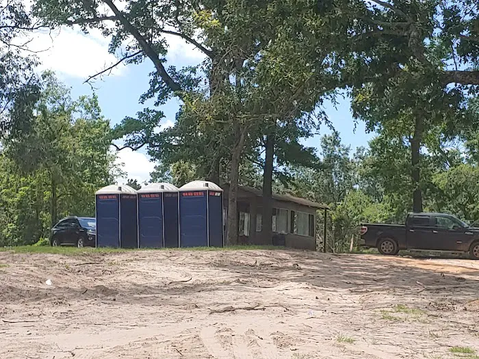 Hughes Campground lake 5