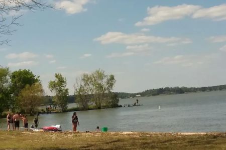 Hughes Campground lake
