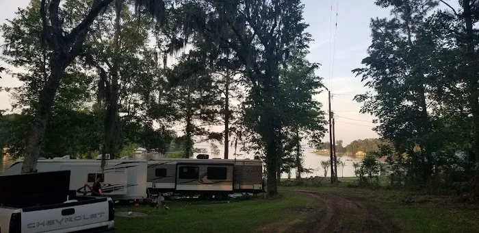 RV Park at Patrick's Landing 7