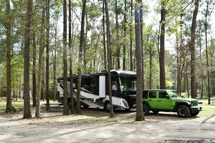 Rock'n E RV Park 8