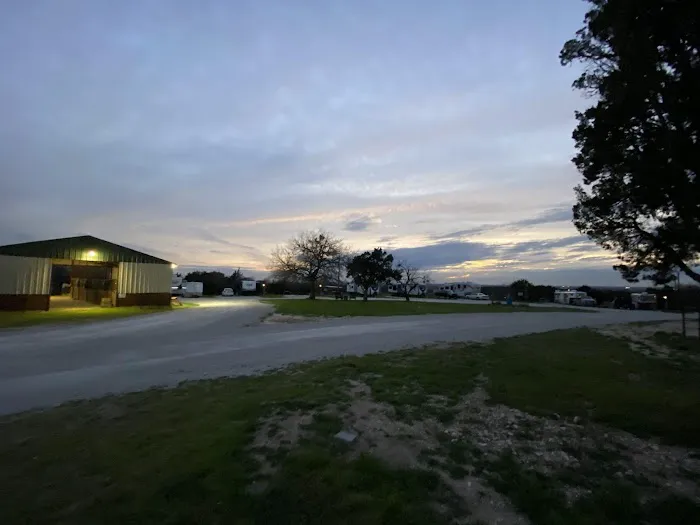 Hooves N Wheels RV Park 6