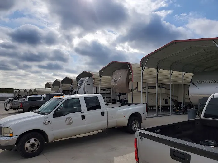 Fort Worth RV Park 5